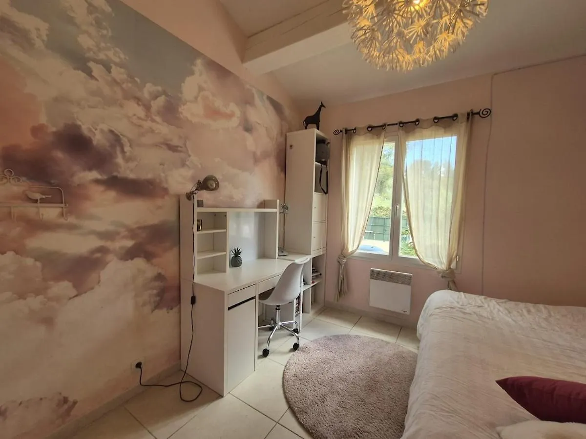 Holiday home Maison L'Oasis 8 Personnes Piscine La Ciotat